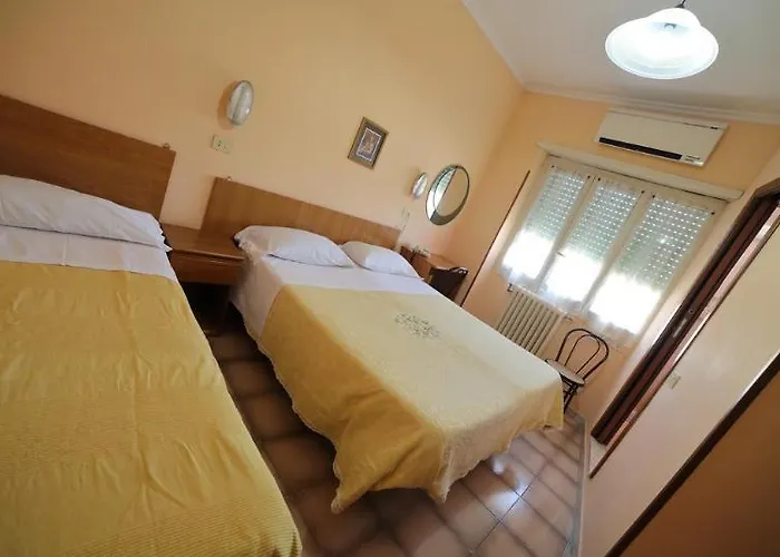 Hotel Domus Mea 3*